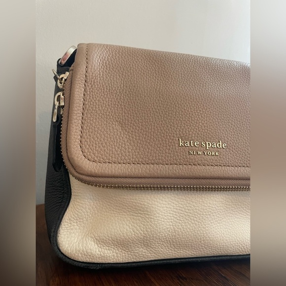 Kate Spade Crossbody Purse Neutral Colorblock Black Cream and Tan - Picture 3 of 9
